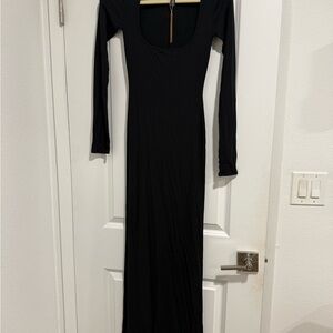 SKIMS Elegant Black Long Sleeve Dress